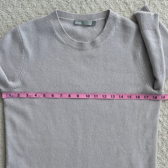 Vince 100% Cashmere Crew Neck Tunic Sweater Dove Gray Small Fall Cozy Comfy - Picture 13 of 13